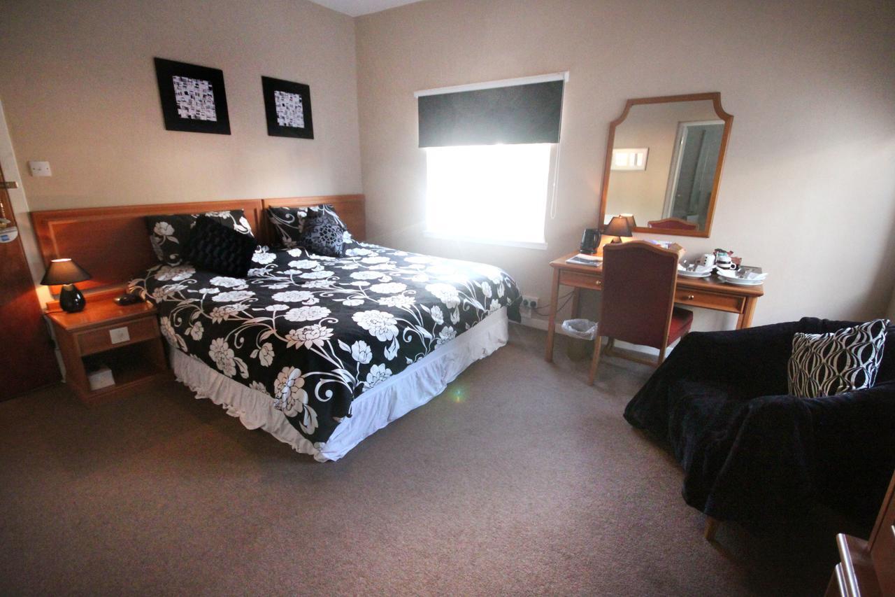 Oyo Thistle Hotel Perth Eksteriør billede
